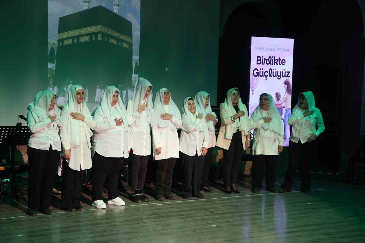 NEVŞEHİR BELEDİYESİ TARAFINDAN 3 ARALIK DÜNYA ENGELLİLER GÜNÜ DOLAYISIYLA DÜZENLENEN ÖZEL PROGRAM...
