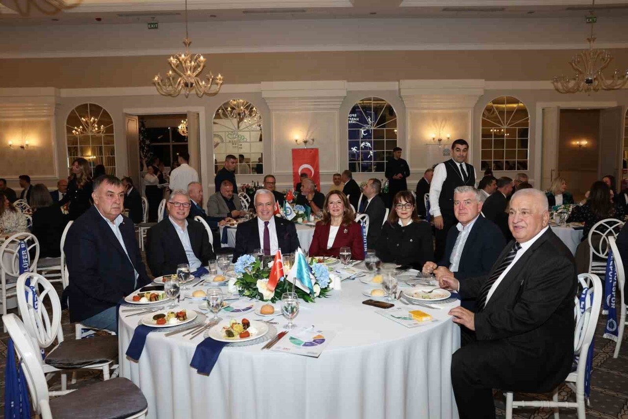 NİLÜFER BELEDİYESİ, KENTİN SPOR VİZYONUNU VE GELECEĞE DAİR STRATEJİK YAKLAŞIMINI ORTAYA KOYAN...