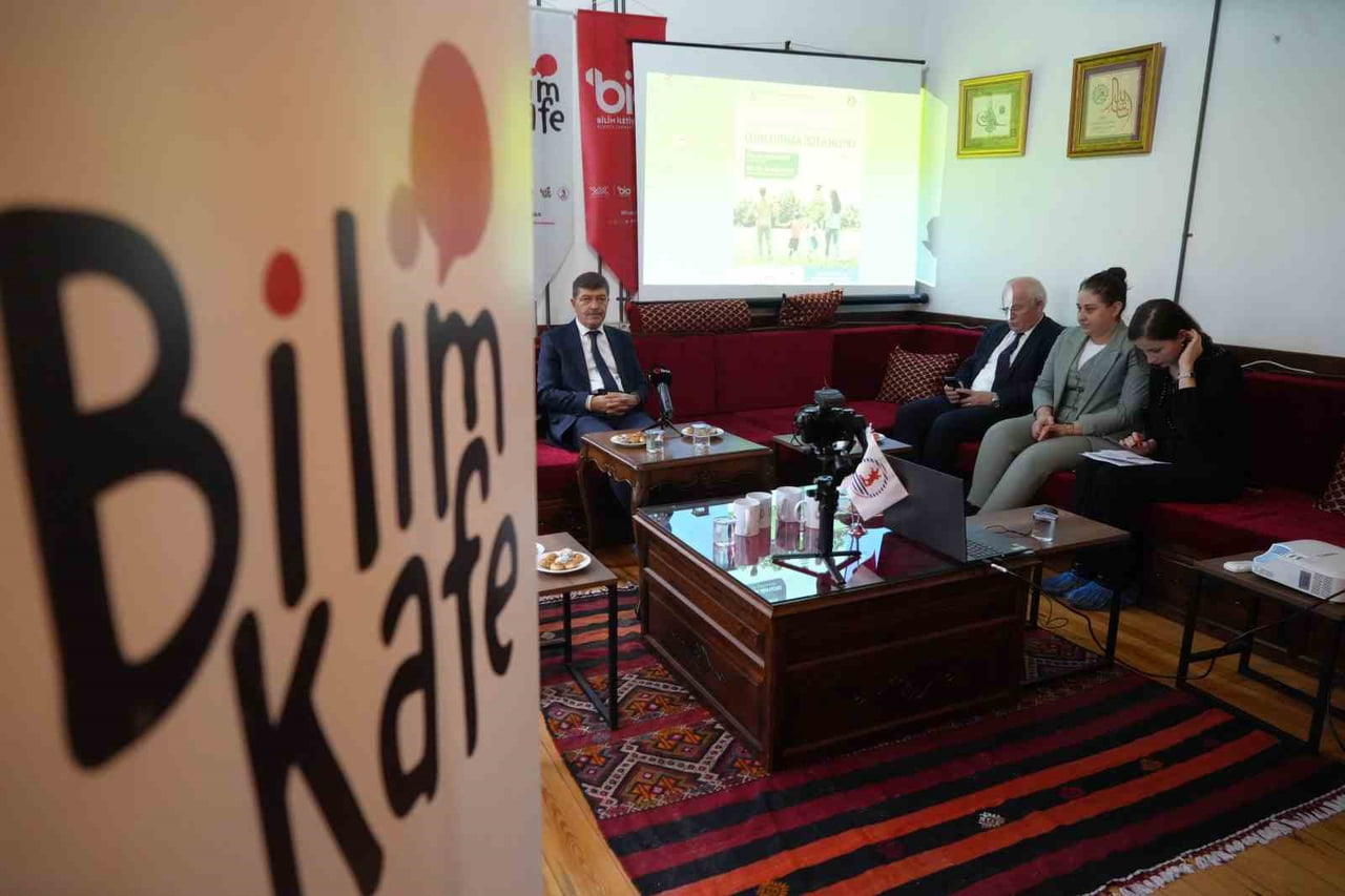 ONDOKUZ MAYIS ÜNİVERSİTESİ (OMÜ) İLAHİYAT FAKÜLTESİ'NDEN PROF. DR. MUSTAFA KÖYLÜ, EŞCİNSEL...