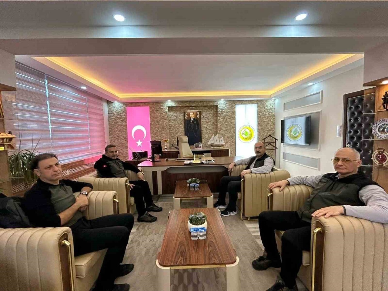 ORMAN GENEL MÜDÜR YARDIMCISI MUHAMMED SALİH ÇETİNER, BERABERİNDEKİ HEYETLE BİRLİKTE SİNOP BÖLGE...