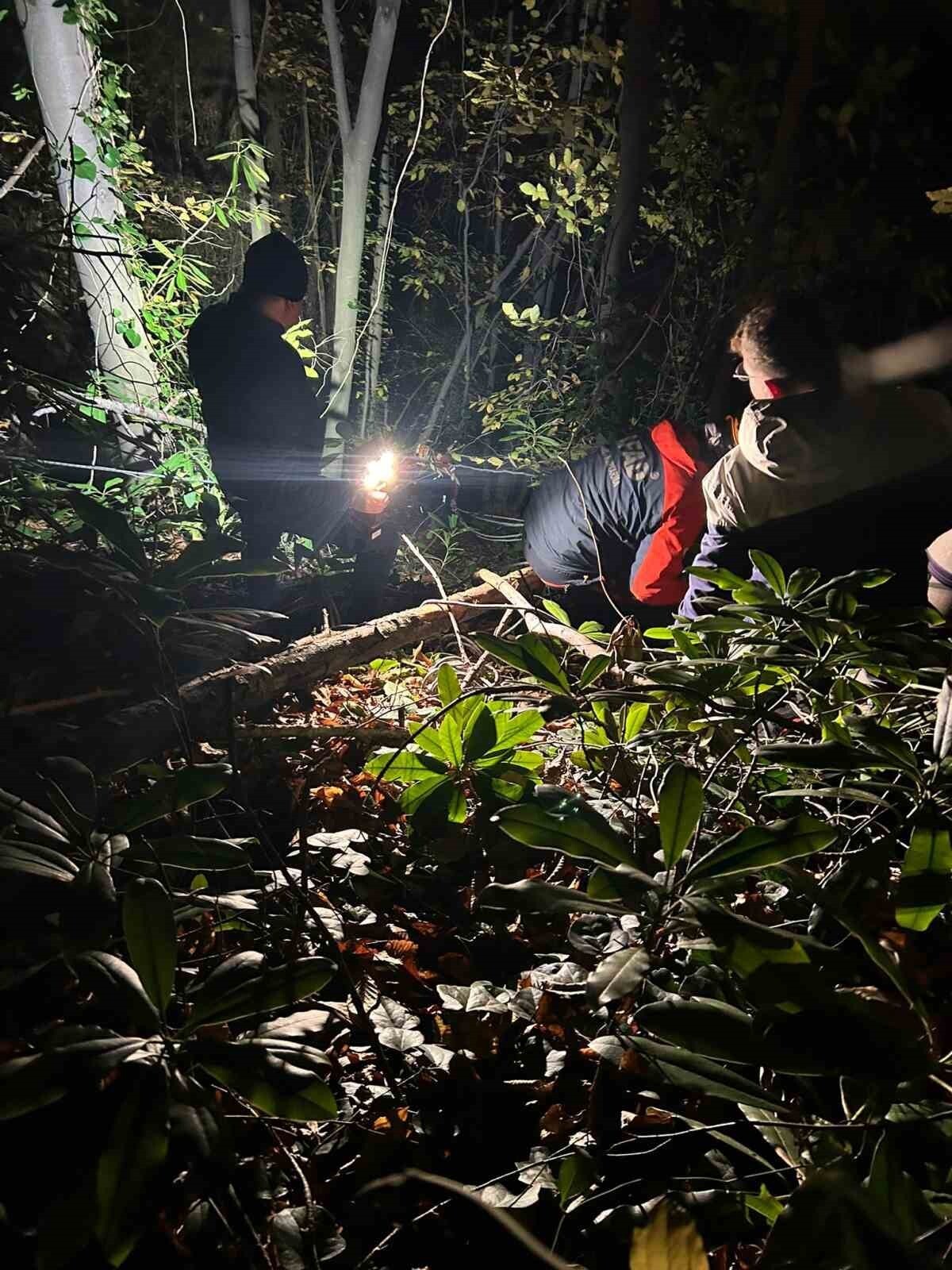 ORMAN KESİM ÇALIŞMALARI ESNASINDA ENGEBELİ ARAZİDE DENGESİNİ KAYBEDİP DÜŞEREK YARALANAN İŞÇİ İÇİN...