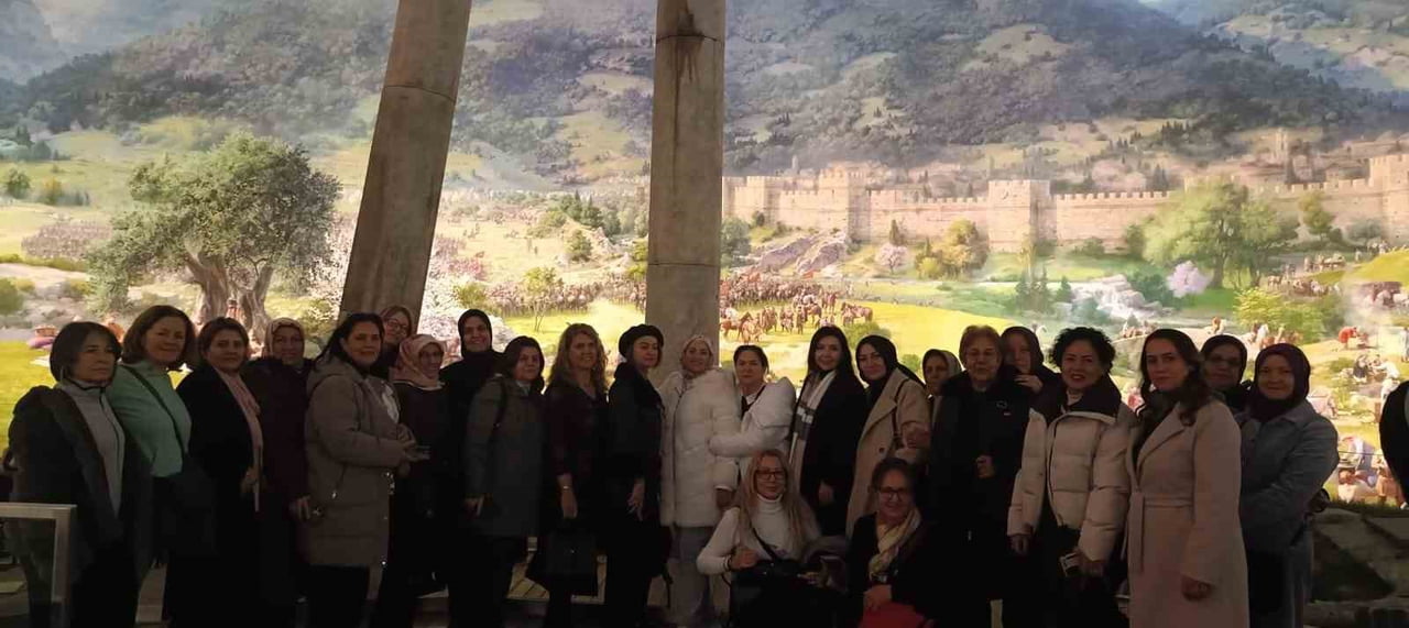 OSMANGAZİ BELEDİYESİ, İLÇEDE YAŞAYAN KADINLARIN BURSA’NIN DOĞAL, TARİHİ VE MANEVİ DEĞERLERİNİ...