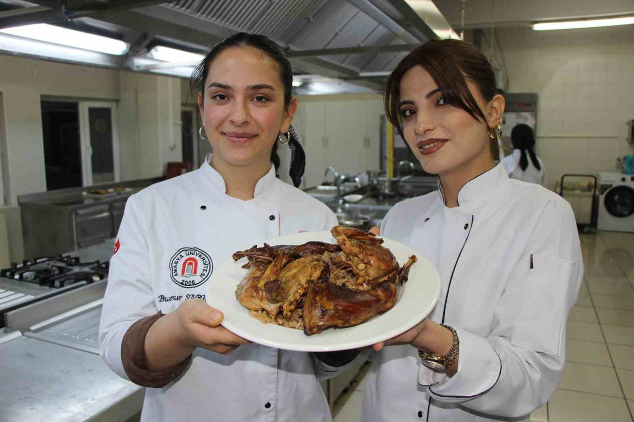 OSMANLI DEVLETİ ZAMANINDA LEZZETLİ ETİ PADİŞAH SOFRALARININ VAZGEÇİLMEZİ OLAN SÜLÜN, ŞEHZADELER...