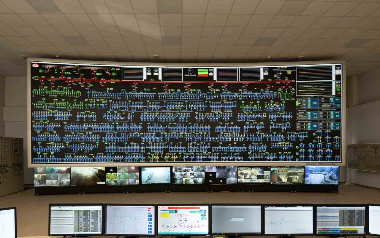 OYAK MADEN METALÜRJİ ŞİRKETLERİ, 2030 STRATEJİSİ DOĞRULTUSUNDA "İŞ’TE DÖNÜŞÜM" PROJESİNİ HAYATA...