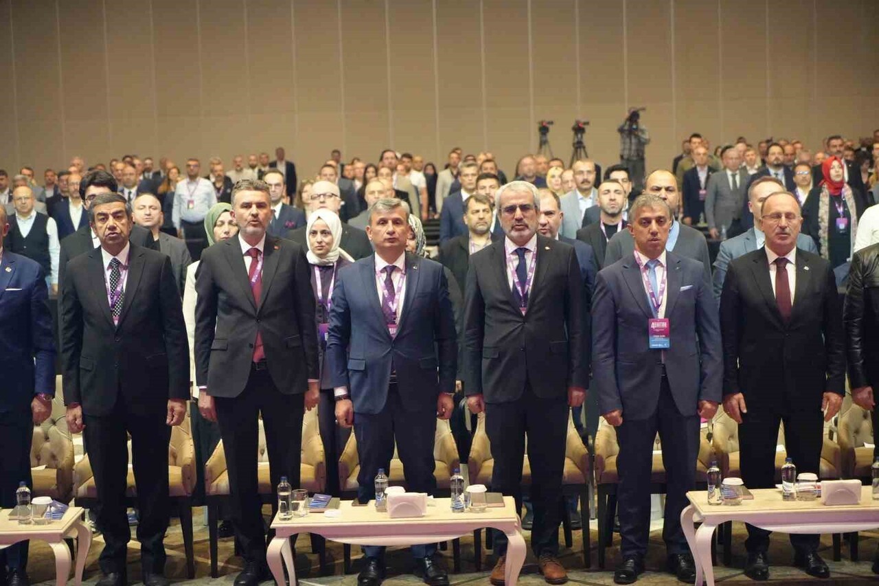 ÖZEL ÖĞRETİM KURUMLARI BİRLİĞİ DERNEĞİ (ÖZKURBİR) TARAFINDAN DÜZENLENEN 4. EĞİTİM SEMPOZYUMU...