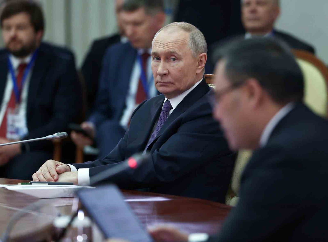 RUSYA DEVLET BAŞKANI VLADİMİR PUTİN, AVRASYA EKONOMİK BİRLİĞİ'NİN ÇOK KUTUPLU DÜNYANIN BAĞIMSIZ VE...