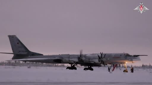 Rusya Savunma Bakanlığı'ndan yapılan açıklamada, "Rusya Havacılık-Uzay Kuvvetleri'ne ait Tu-95MS...