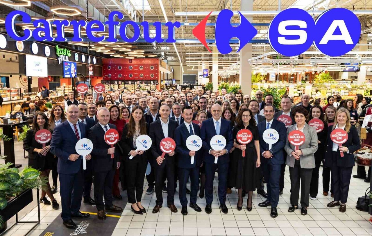 SABANCI HOLDİNG VE CARREFOUR GRUP İŞTİRAKİ CARREFOURSA, 12 ARALIK MAĞAZACILAR GÜNÜ'NÜ 76 İLDEKİ...