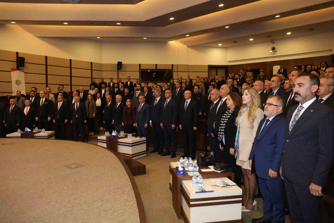 SAĞLIK TEKNOLOJİLERİ VE BİLİMİ ALANINDAKİ YENİLİKÇİ ÇÖZÜMLERİN MASAYA YATIRILARAK GELECEĞİN SAĞLIK...