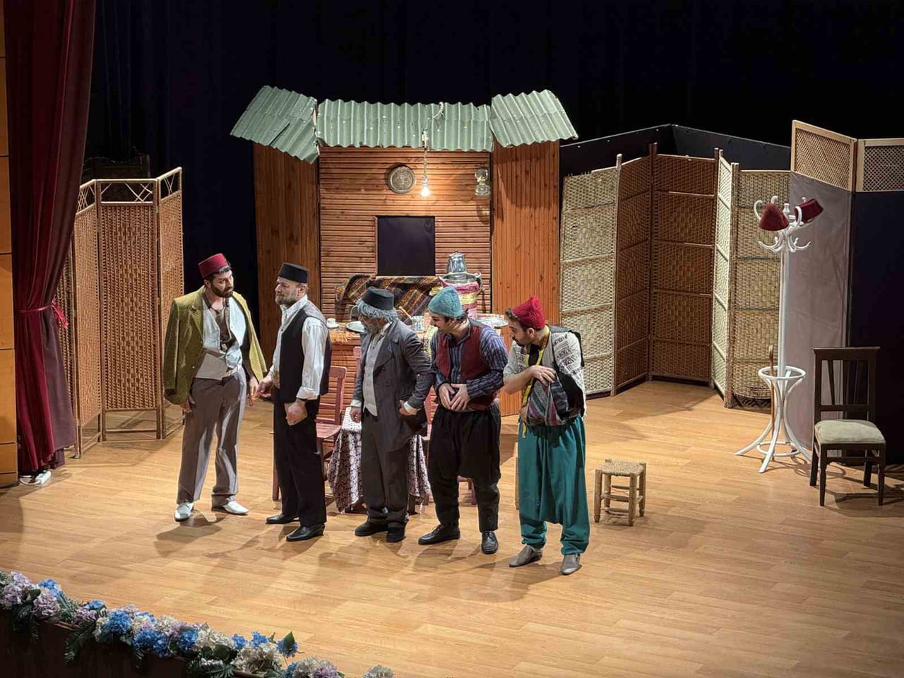 SAKARYA BÜYÜKŞEHİR BELEDİYESİ ARALIK KÜLTÜR SANAT TAKVİMİ ÇERÇEVESİNDE SAHNELENEN FEHİM PAŞA...