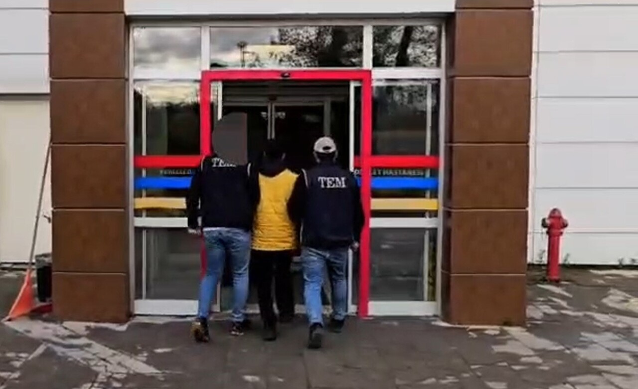 SAKARYA’DA DEAŞ SİLAHLI TERÖR ÖRGÜTÜ İÇERİSİNDE GEÇMİŞ DÖNEMLERDE FAALİYET GÖSTERDİĞİ TESPİT...