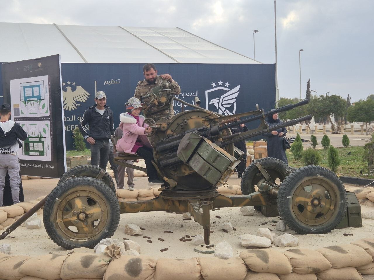 ŞAM (İHA) - ESKİ SURİYE DEVLET BAŞKANI BEŞAR ESAD’IN DEVRİLMESİNİN ARDINDAN ÜLKENİN...