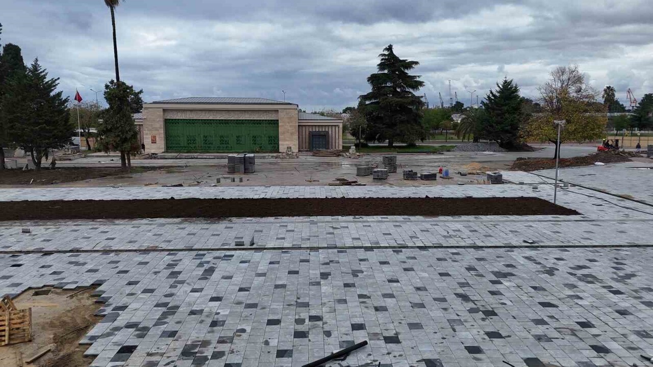 SAMSUN BÜYÜKŞEHİR BELEDİYESİ, İSTİKLAL MEYDANI VE KURTULUŞ YOLU’NDAKİ ÇEVRE DÜZENLEMESİ...