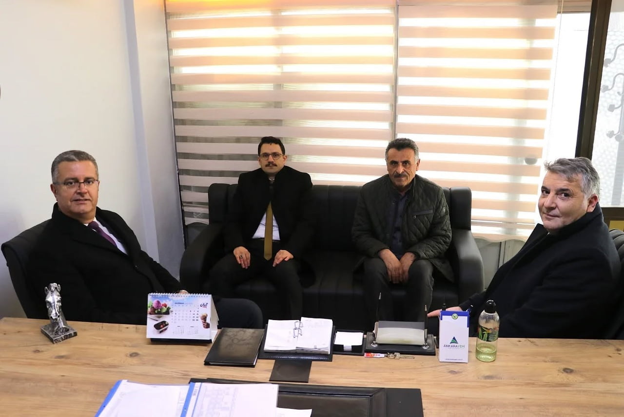 SAMSUN İL TARIM VE ORMAN MÜDÜRÜ KEMAL YILMAZ, VEZİRKÖPRÜ İLÇESİNDE FAALİYET GÖSTEREN SÜT...