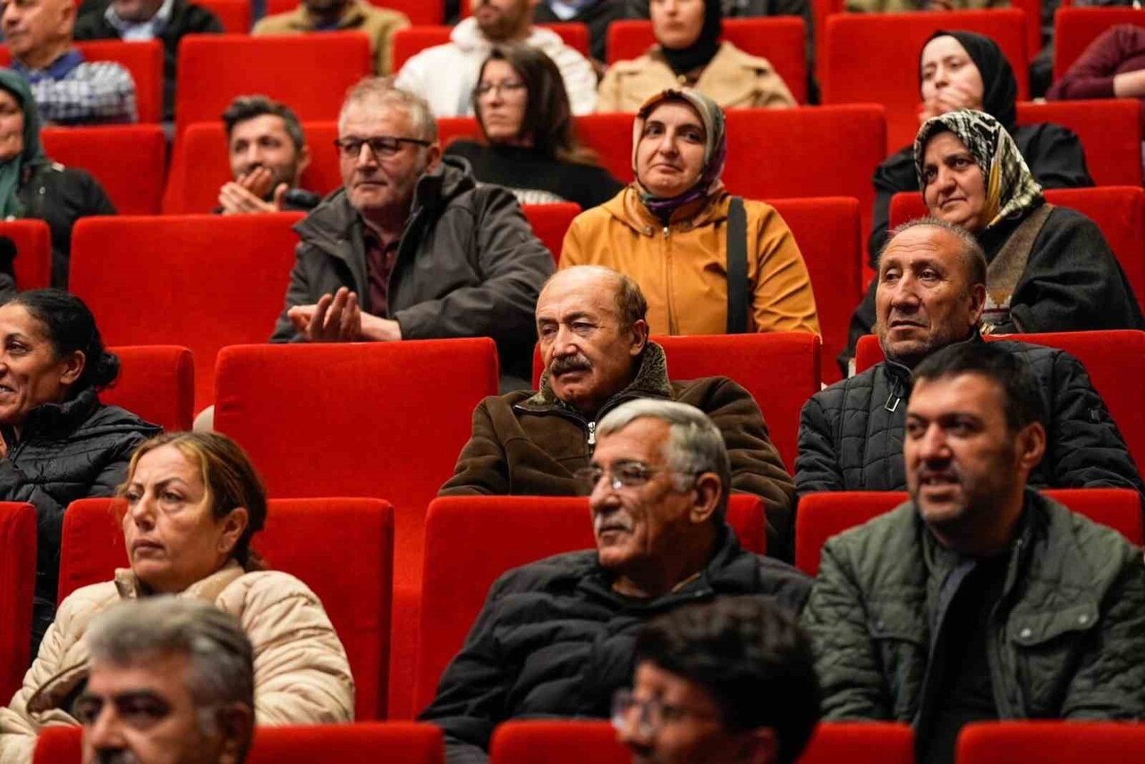 SANCAKTEPE’DE ÂŞIKLAR GELENEĞİ GELECEĞE TAŞINDI