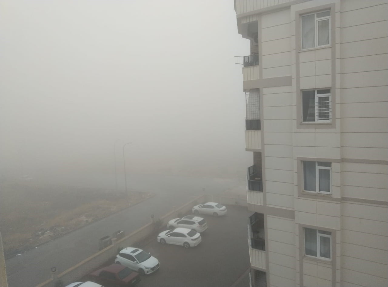 ŞANLIURFA’DA SİS VE YAĞMUR ETKİLİ OLUYOR.