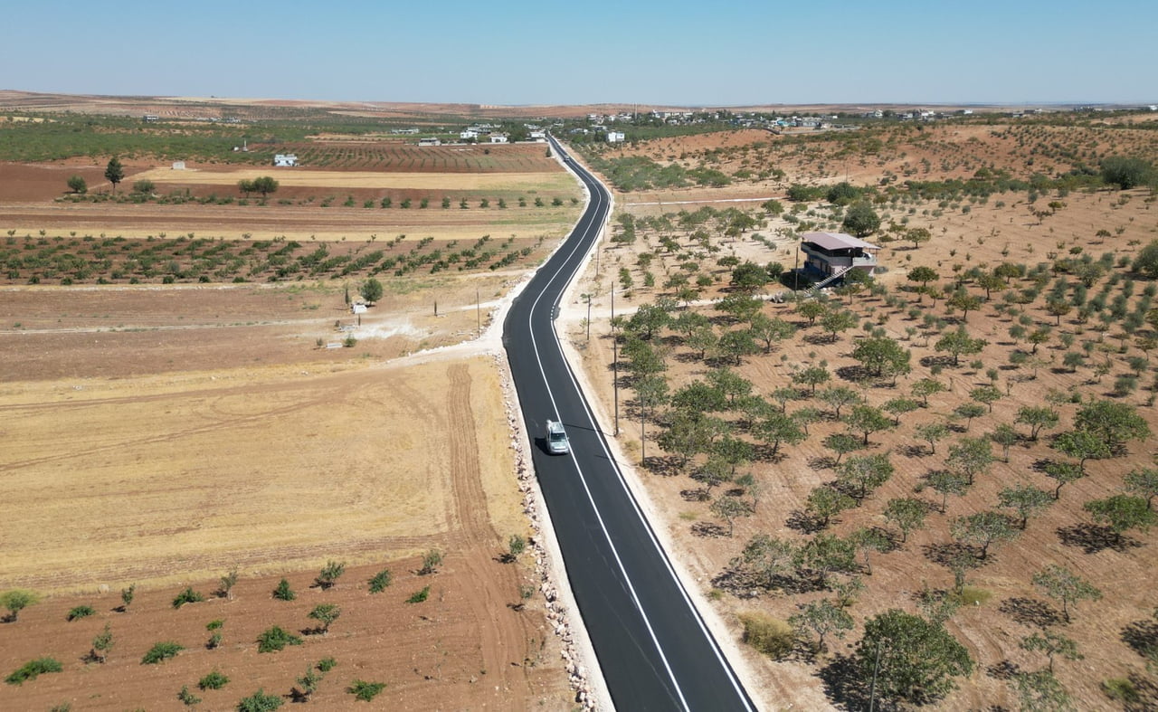 ŞANLIURFA KIRSALINDA BİN 296 KİLOMETRELİK YOL YAPIMI