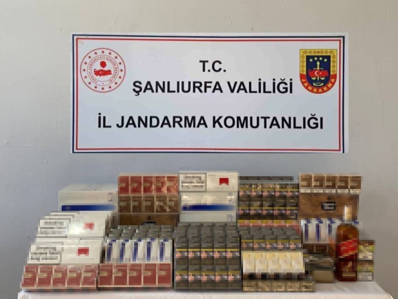 ŞANLIURFA’NIN MERKEZ HALİLİYE İLÇESİ İLE VİRANŞEHİR İLÇESİNDE JANDARMA EKİPLERİ TARAFINDAN...