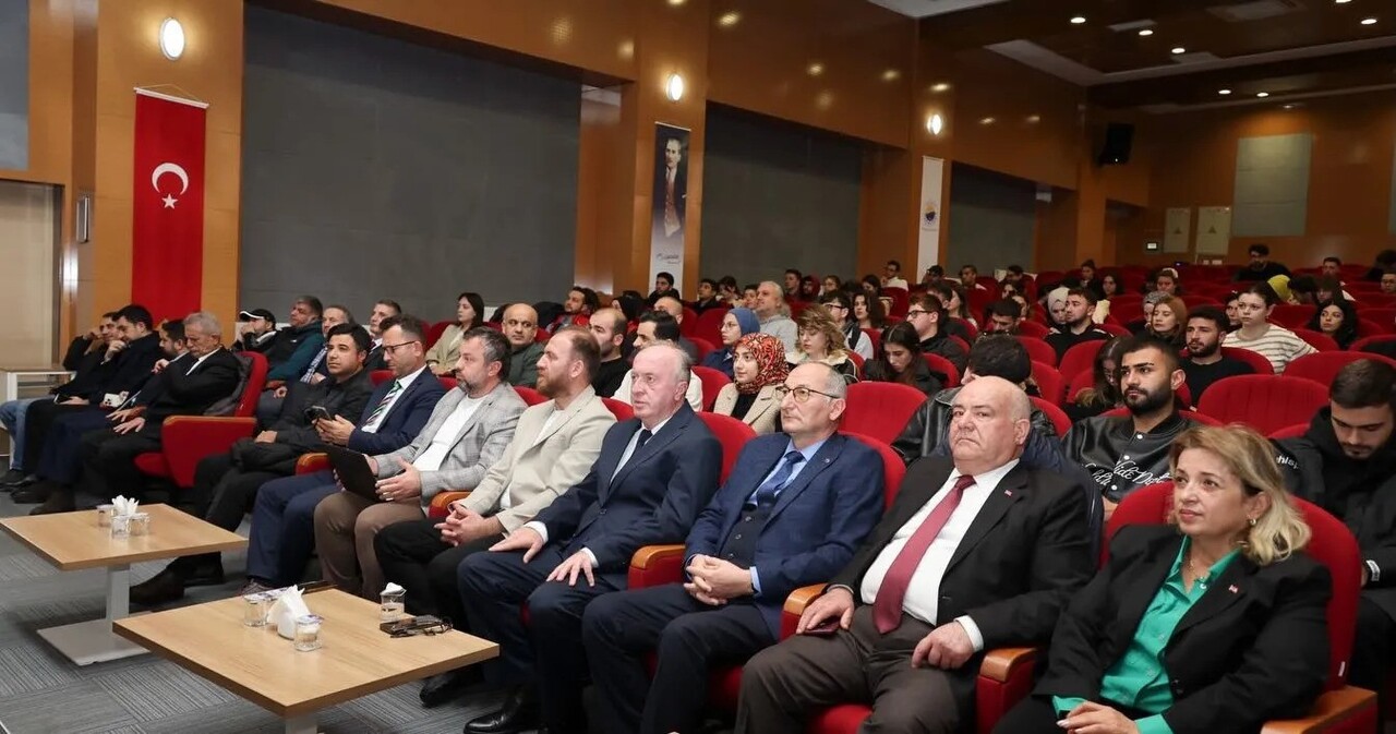 SİNOP ÜNİVERSİTESİ TÜRK DÜNYASI VE TARİHİ ÖĞRENCİ TOPLULUĞU TARAFINDAN, ÜNİDES PROJESİ KAPSAMINDA...