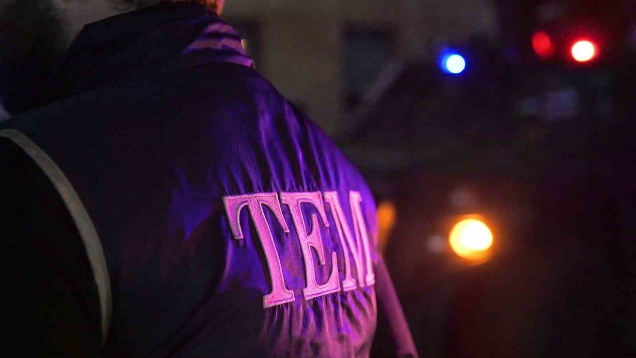 ŞIRNAK İL EMNİYET MÜDÜRLÜĞÜ EKİPLERİ TARAFINDAN MERKEZ VE İLÇELERDE DÜN YAPILAN ŞAFAK...