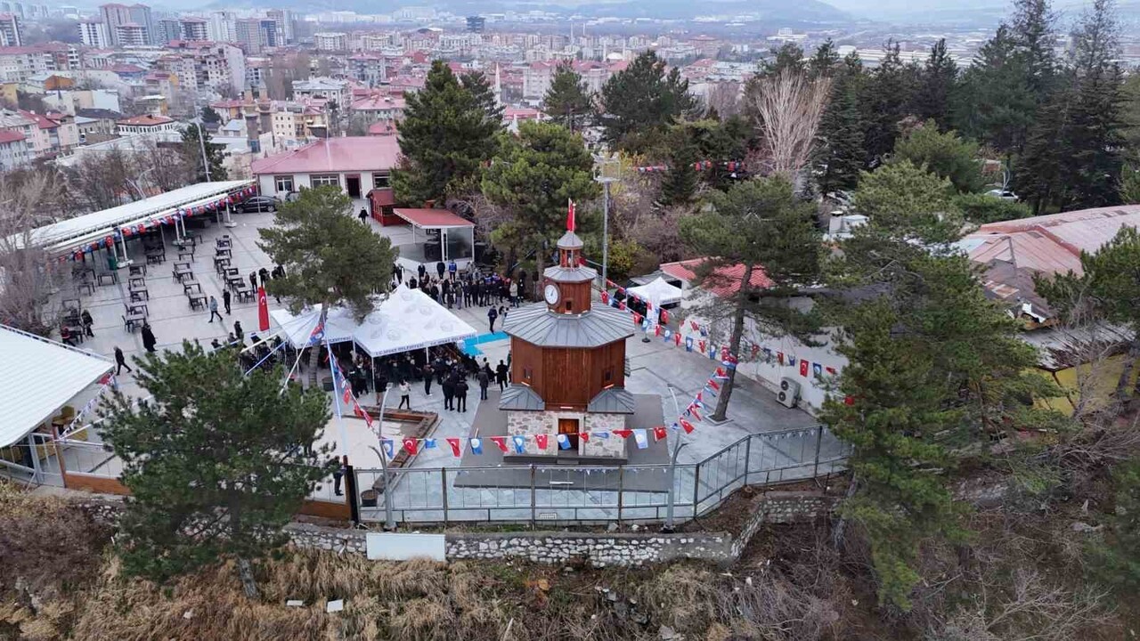 SİVAS BELEDİYESİ, 1803 YILINDAN İTİBAREN YAKLAŞIK 150 YIL BOYUNCA ŞEHRE ZAMANI BİLDİREN TARİHİ...