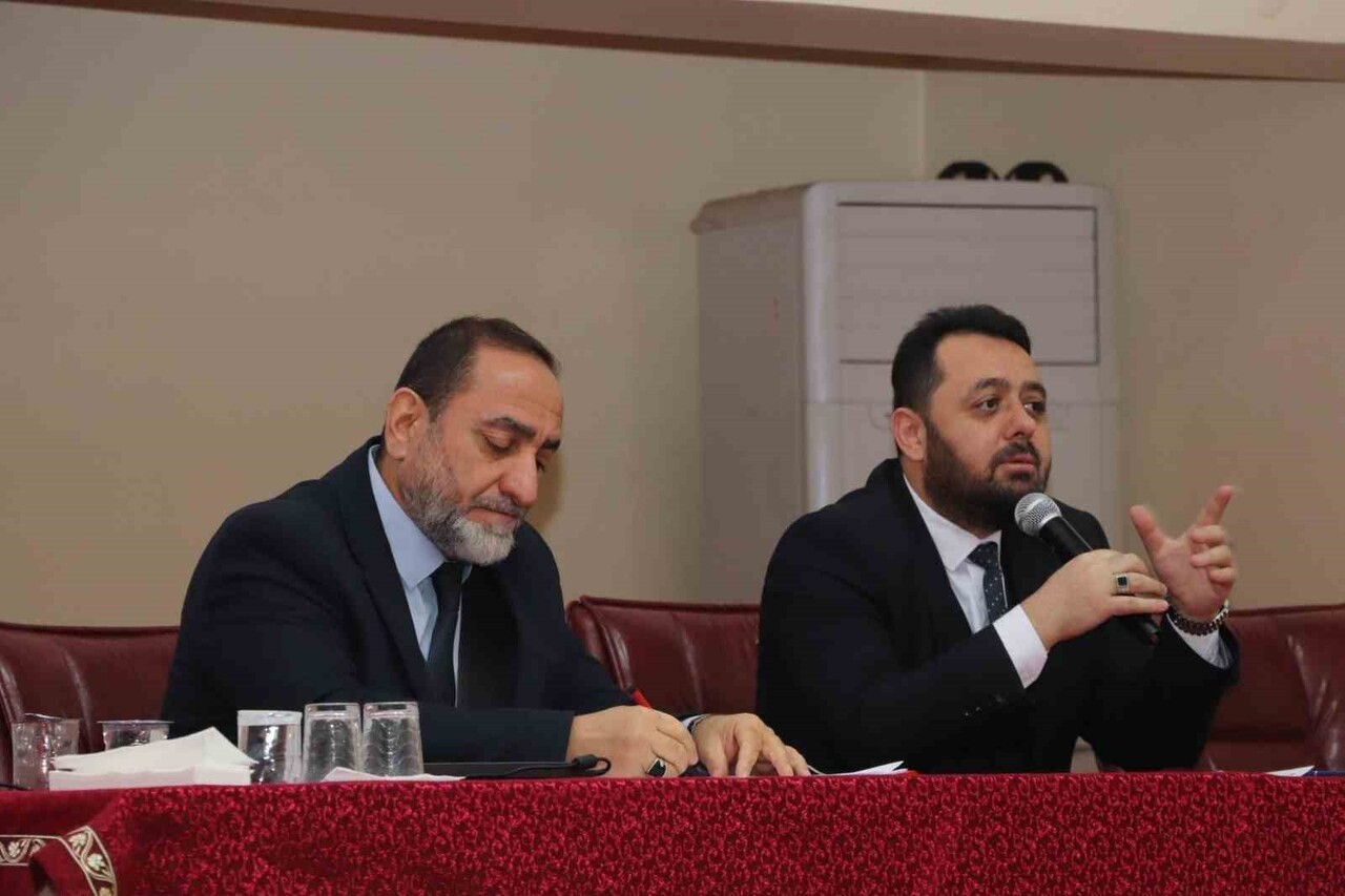 SİVAS’TA ÜÇ AYLAR ÖNCESİ DİN HİZMETLERİ MASAYA YATIRILDI