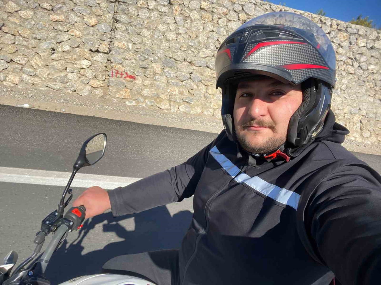 SİVAS’TA YAŞAYAN 30 YAŞINDAKİ BERKAN ÇALMUK, ARKADAŞLARI İLE İNATLAŞMASI SONRASI 125 CC...