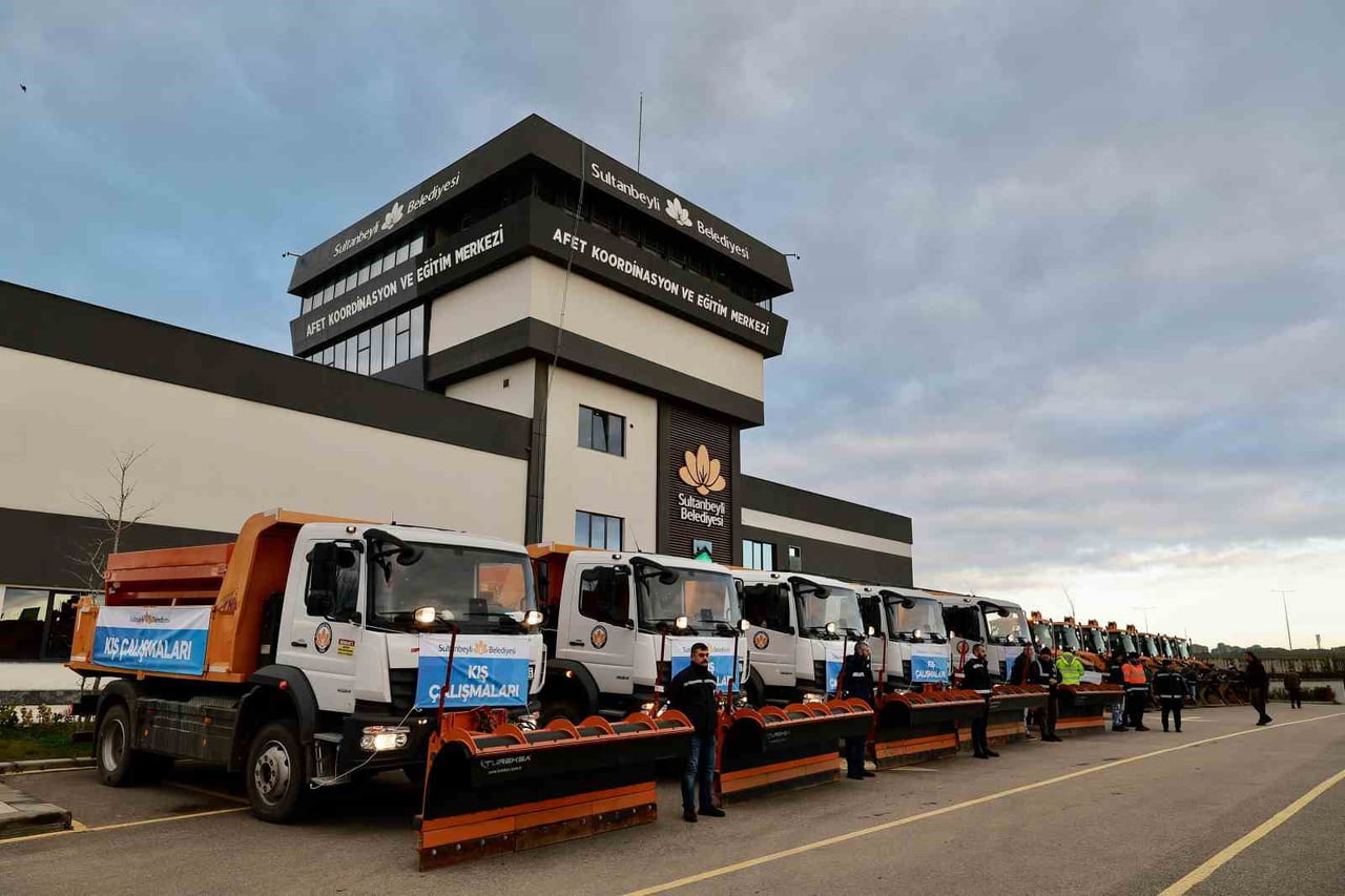 SULTANBEYLİ BELEDİYESİ, KIŞ HAZIRLIKLARINI TAMAMLADI.