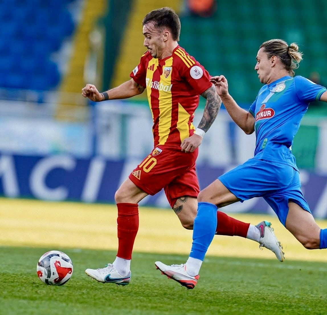 SÜPER LİG EKİPLERİNDEN KAYSERİSPOR'DA 17 HAFTA SÜREN LİGİN İLK YARISINDA EN FAZLA ASİST YAPAN JOAO...