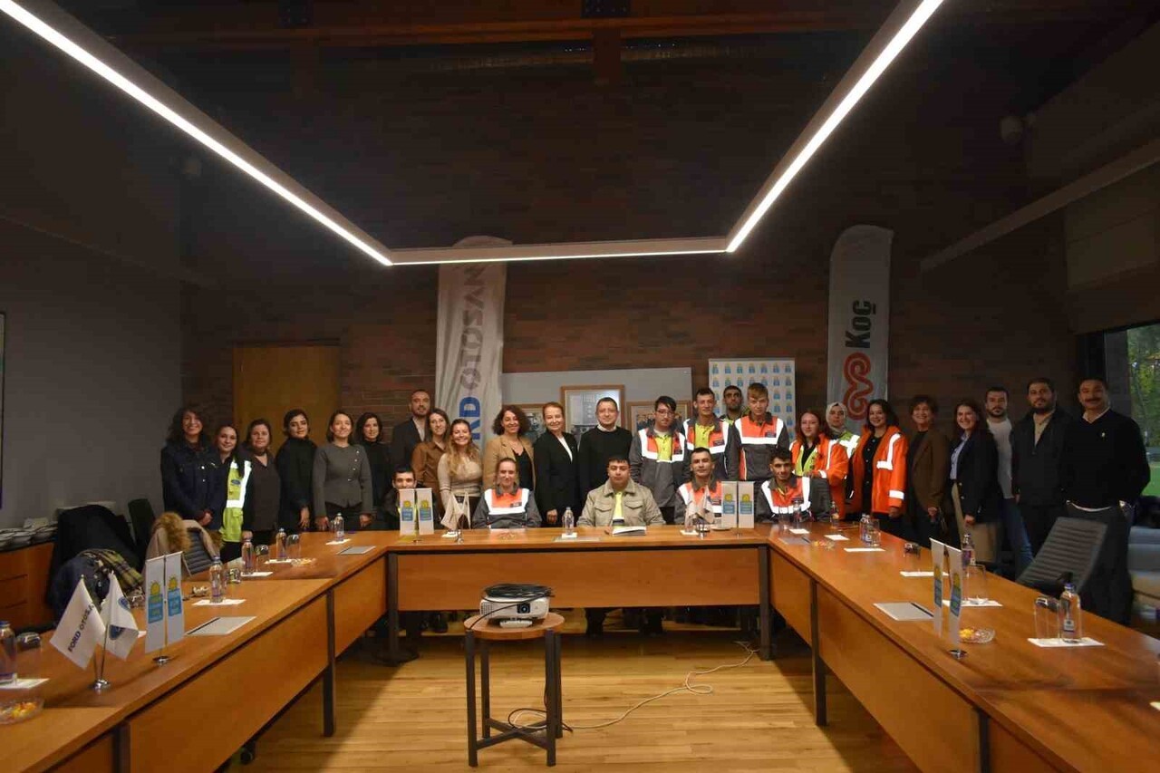 SÜRDÜRÜLEBİLİRLİK YAKLAŞIMININ MERKEZİNE TOPLUMSAL FAYDAYI VE KAPSAYICI ÇALIŞMA KÜLTÜRÜNÜ...