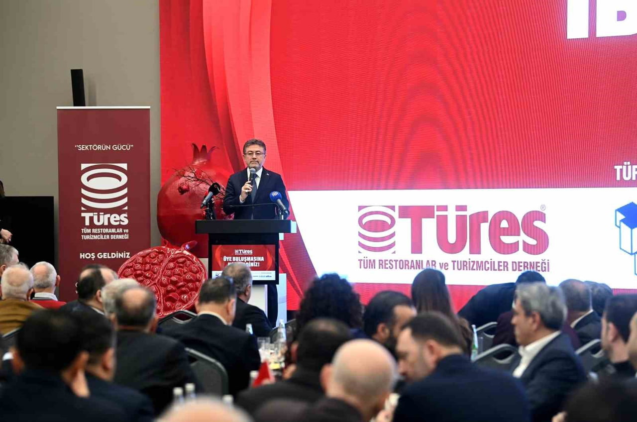 TARIM VE ORMAN BAKANI İBRAHİM YUMAKLI, İSTANBUL'DA DÜZENLENEN TÜM RESTORANLAR VE TURİZMCİLER...