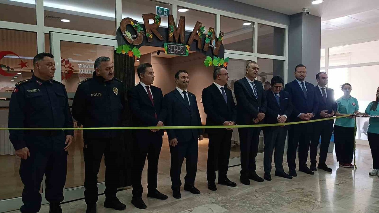 TEKİRDAĞ'DA ÖĞRENCİLERDEN DOĞA TEMALI SERGİ