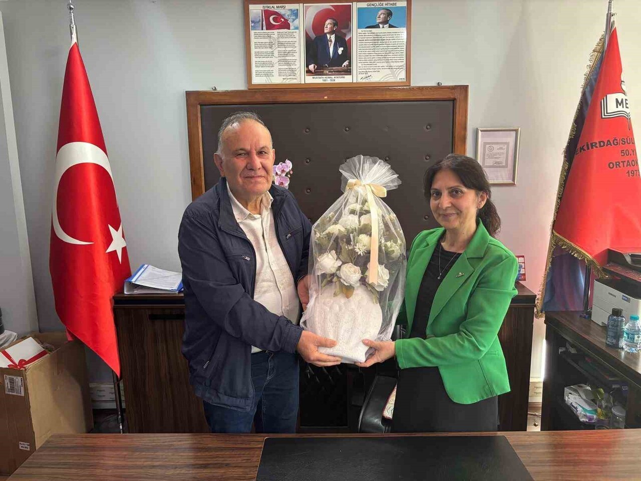 TEKİRDAĞ’IN SÜLEYMANPAŞA İLÇESİNDE UZUN YILLAR GÖREV YAPTIĞI OKULDA EMEKLERİYLE İZ BIRAKAN...