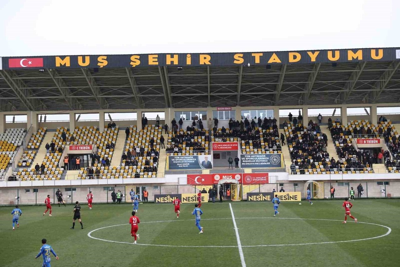 TFF 2. LİG KIRMIZI GRUP 16. HAFTASINDA MUŞ SPOR KULÜBÜ, SAHASINDA KARŞILAŞTIĞI FETHİYESPOR'U 2-0...