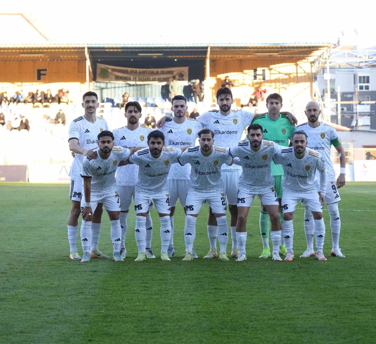 TFF 2. LİG MENEMEN  FK: 2 – ALİAĞA FK : 1