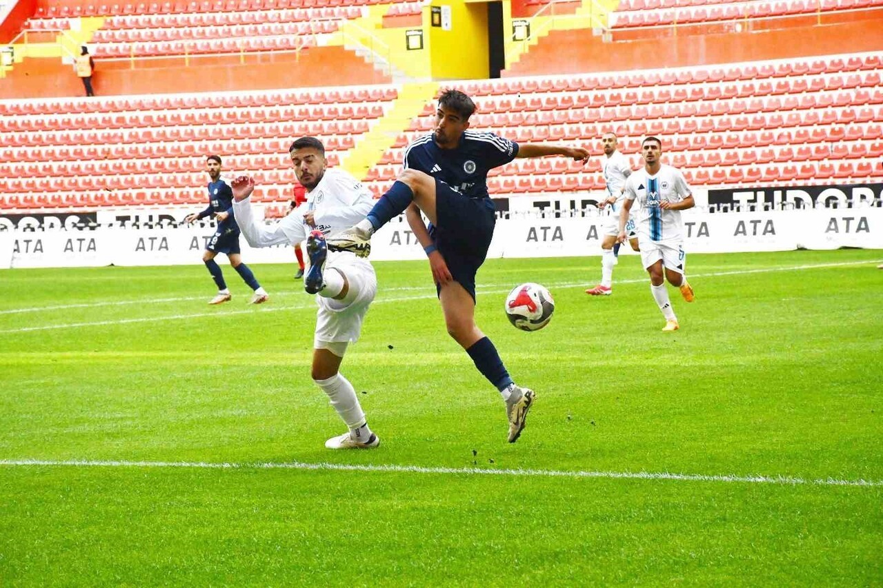 TFF 3. LİG 2. GRUPTA MÜCADELE EDEN ERCİYES 38 FK LİGİN 11. HAFTASINDA EVİNDE MAZIDAĞI FOSFATSPOR...