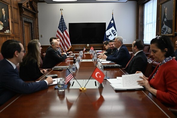 TİCARET BAKANI ÖMER BOLAT, ABD TİCARET BAKANI HOWARD LUTNİCK İLE BİR ARAYA GELDİ.