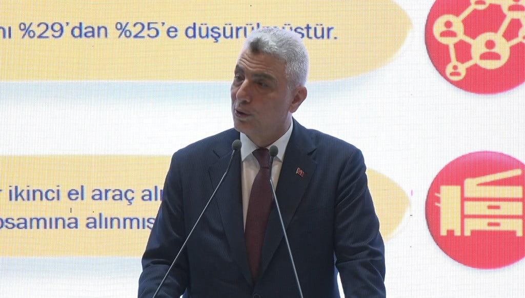 TİCARET BAKANI ÖMER BOLAT, HÜKÜMET OLARAK ESNAFIN TOPLUMDA NE KADAR ÖNEMLİ BİR YER TUTTUKLARININ...