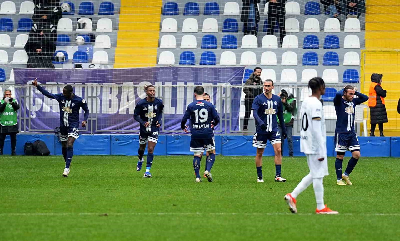 TRENDYOL 1. LİG’İN 18. HAFTASINDA SARIYER, EVİNDE KARŞILAŞTIĞI BODRUM FK'YI 1-0 MAĞLUP...