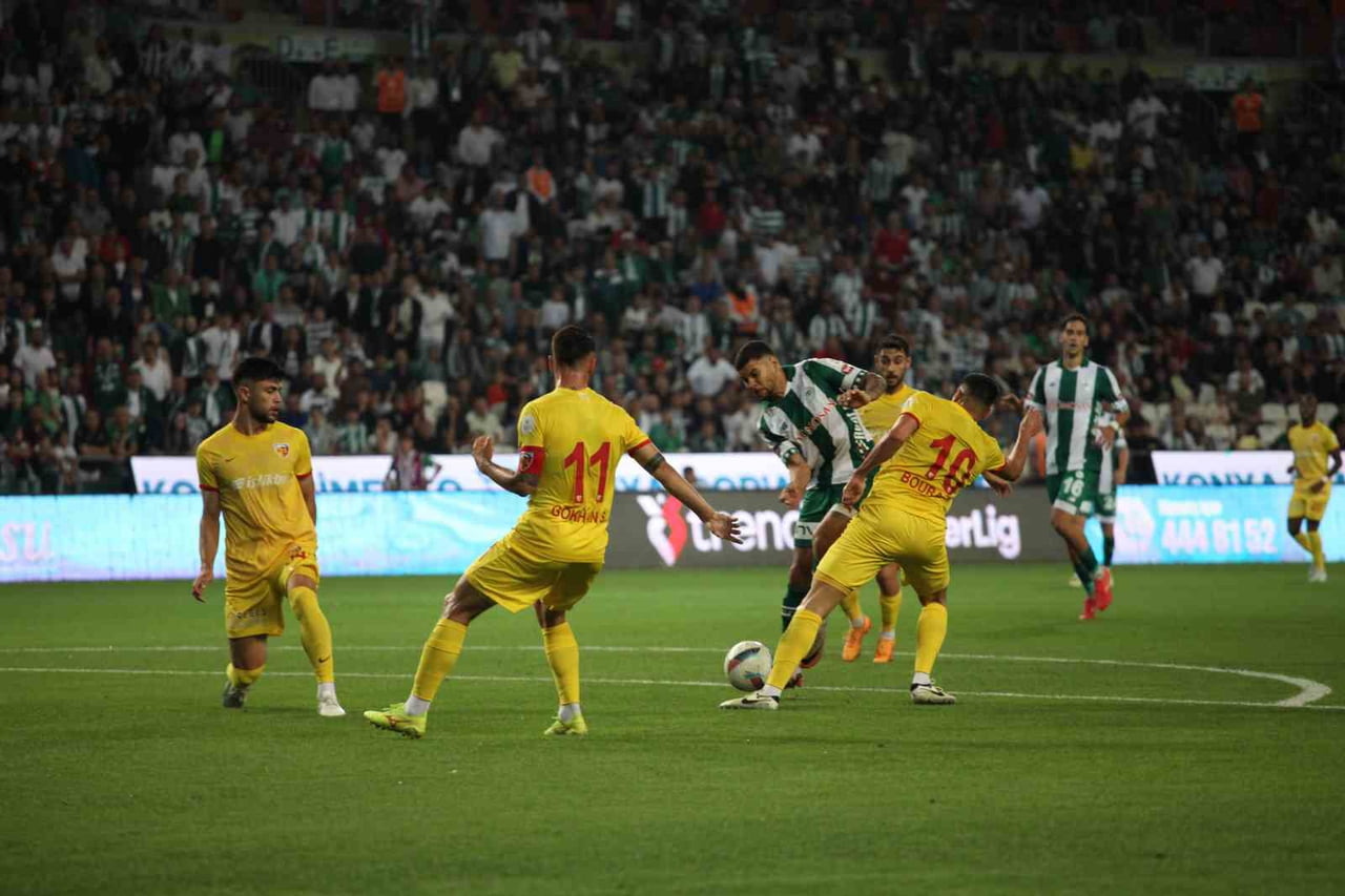 TRENDYOL SÜPER LİG'İN 17. HAFTASINDA OYNANACAK OLAN KONYASPOR - KAYSERİSPOR MAÇIYLA BİRLİKTE İKİ...