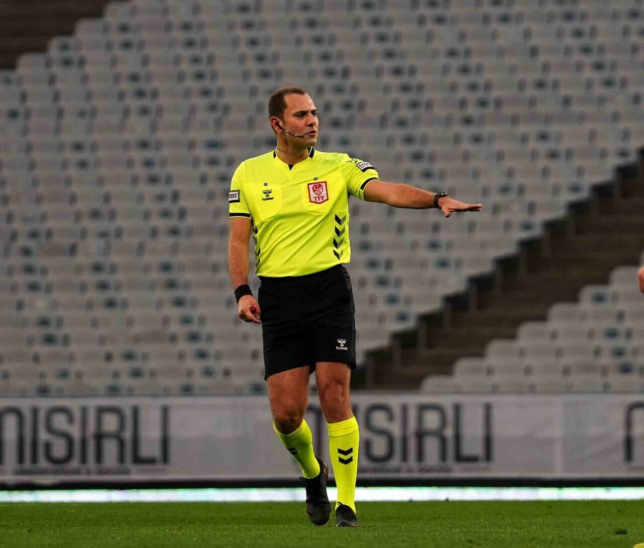 TRENDYOL SÜPER LİG’İN 16. HAFTASINDA FATİH KARAGÜMRÜK, KOCAELİSPOR’U AĞIRLIYOR. MÜCADELENİN İLK...