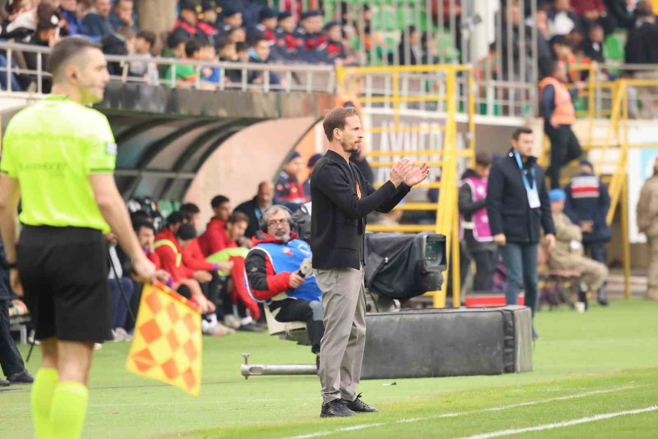 TRENDYOL SÜPER LİG’İN 17. HAFTASINDA CORENDON ALANYASPOR, SAHASINDA KARŞILAŞTIĞI FATİH...