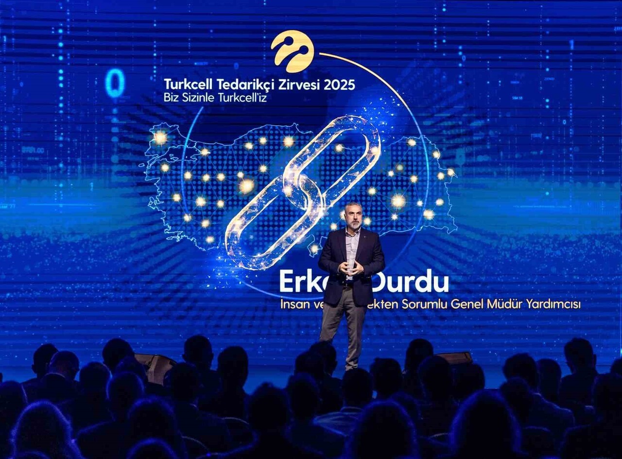 TURKCELL İNSAN VE İŞ DESTEKTEN SORUMLU GENEL MÜDÜR YARDIMCISI ERKAN DURDU