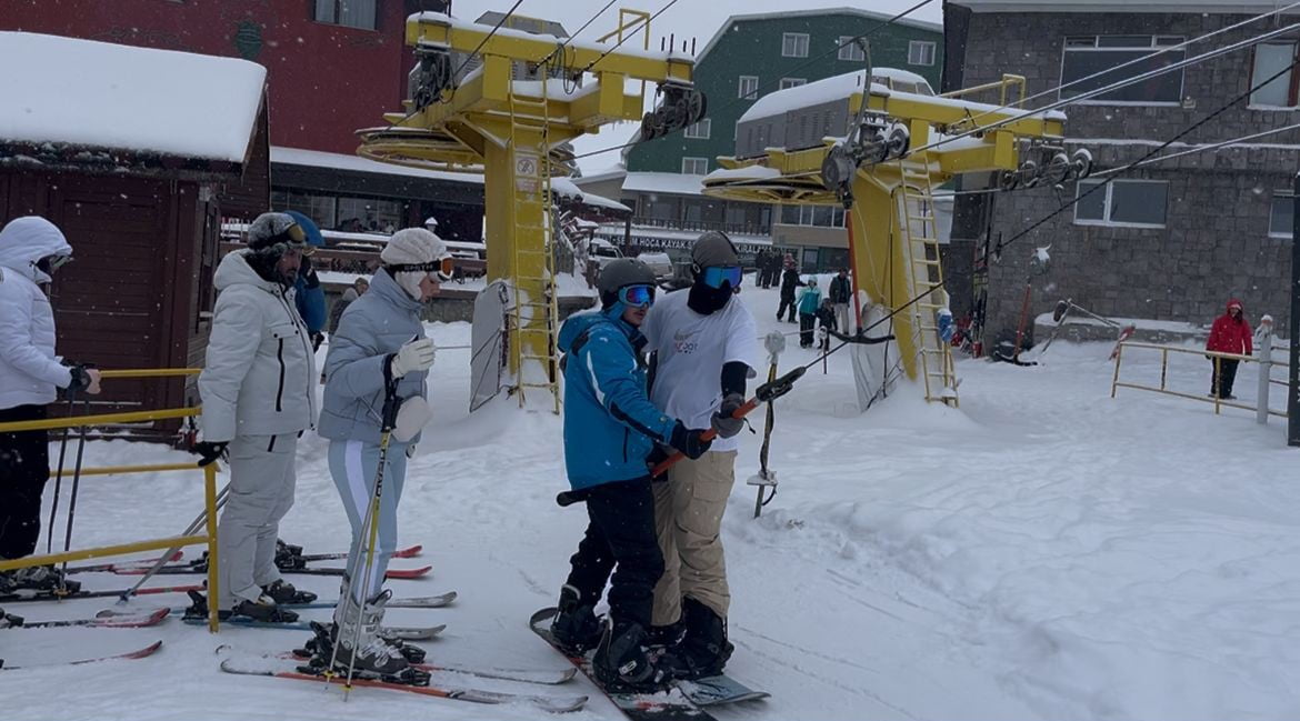 TÜRKİYE'DE KIŞ TURİZMİNİN ÖNEMLİ MERKEZLERİNDEN ULUDAĞ'DA OTELLER YILBAŞI HAZIRLIKLARINI...