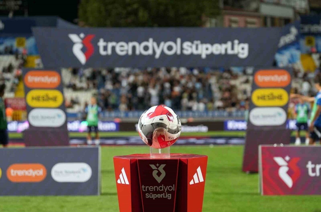 TÜRKİYE FUTBOL FEDERASYONU (TFF), TRENDYOL SÜPER LİG'İN 17. HAFTA PROGRAMINI AÇIKLANDI