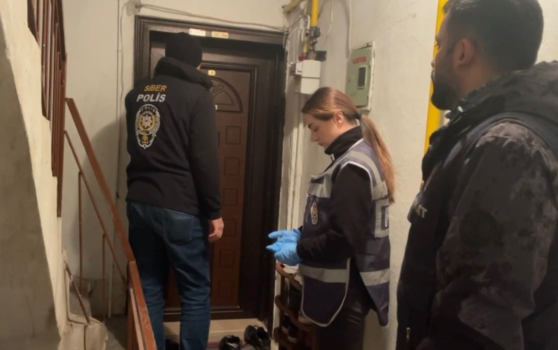 TÜRKİYE GENELİNDE YÜZLERCE VATANDAŞI DOLANDIRARAK YAKLAŞIK 23 MİLYON TL HAKSIZ KAZANÇ ELDE ETTİĞİ...