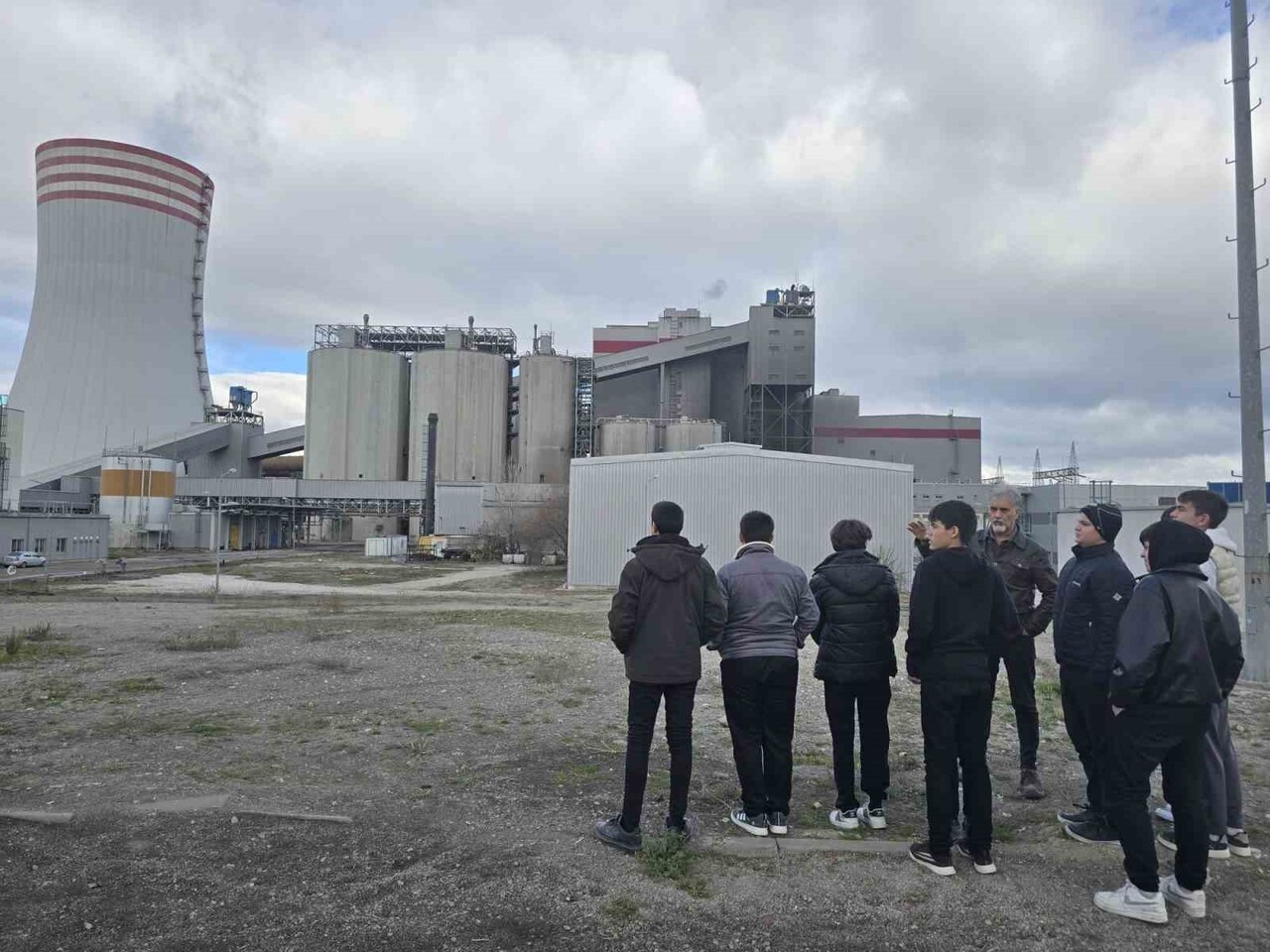 TUTUM, YATIRIM VE TÜRK MALLARI HAFTASI KAPSAMINDA MESLEKİ VE TEKNİK ANADOLU LİSESİ ÖĞRENCİLERİ...