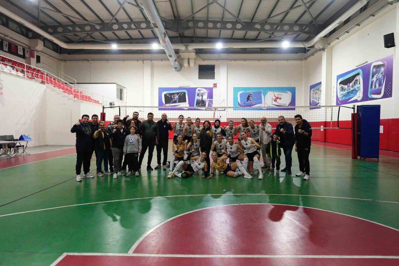 TVF 2. LİG 7. GRUP’TA MÜCADELE EDEN DİDİM BELEDİYESPOR KADIN VOLEYBOL TAKIMI, LİGİN 18. HAFTASINDA...