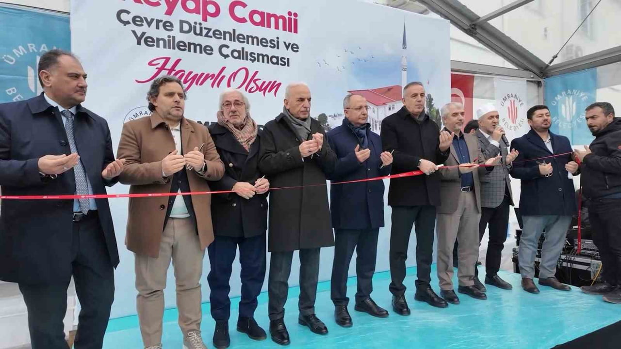 ÜMRANİYE'DE KEYAP CAMİİ DÜZENLEMESİ VE YENİLEME ÇALIŞMALARI TAMAMLANDI. İLÇEDE YAPIMI DEVAM EDEN...