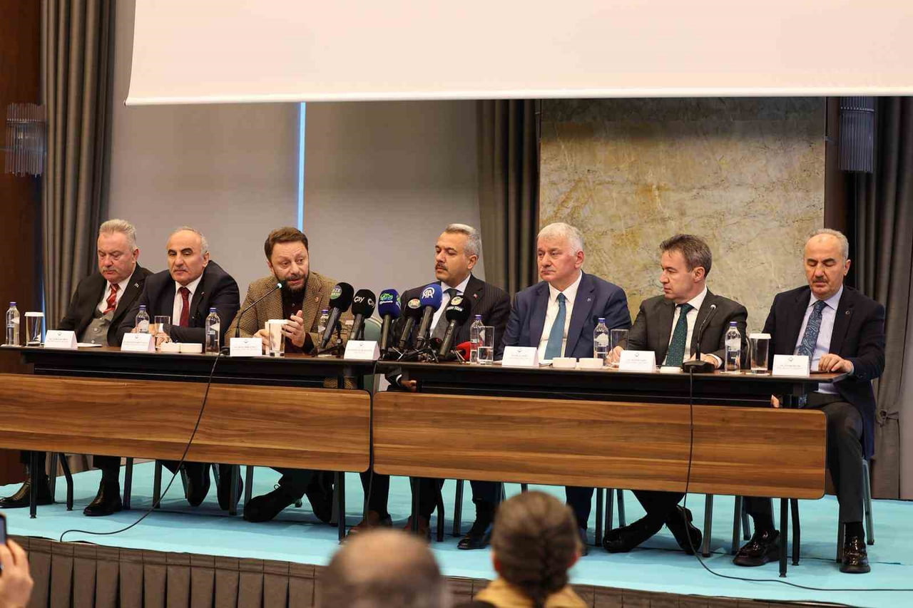 ÜRK HAVA YOLLARI (THY) GENEL MÜDÜRÜ BİLAL EKŞİ "2026'DA İSTANBUL'DAN RİZE'YE İLAVE SEFERLERLE...